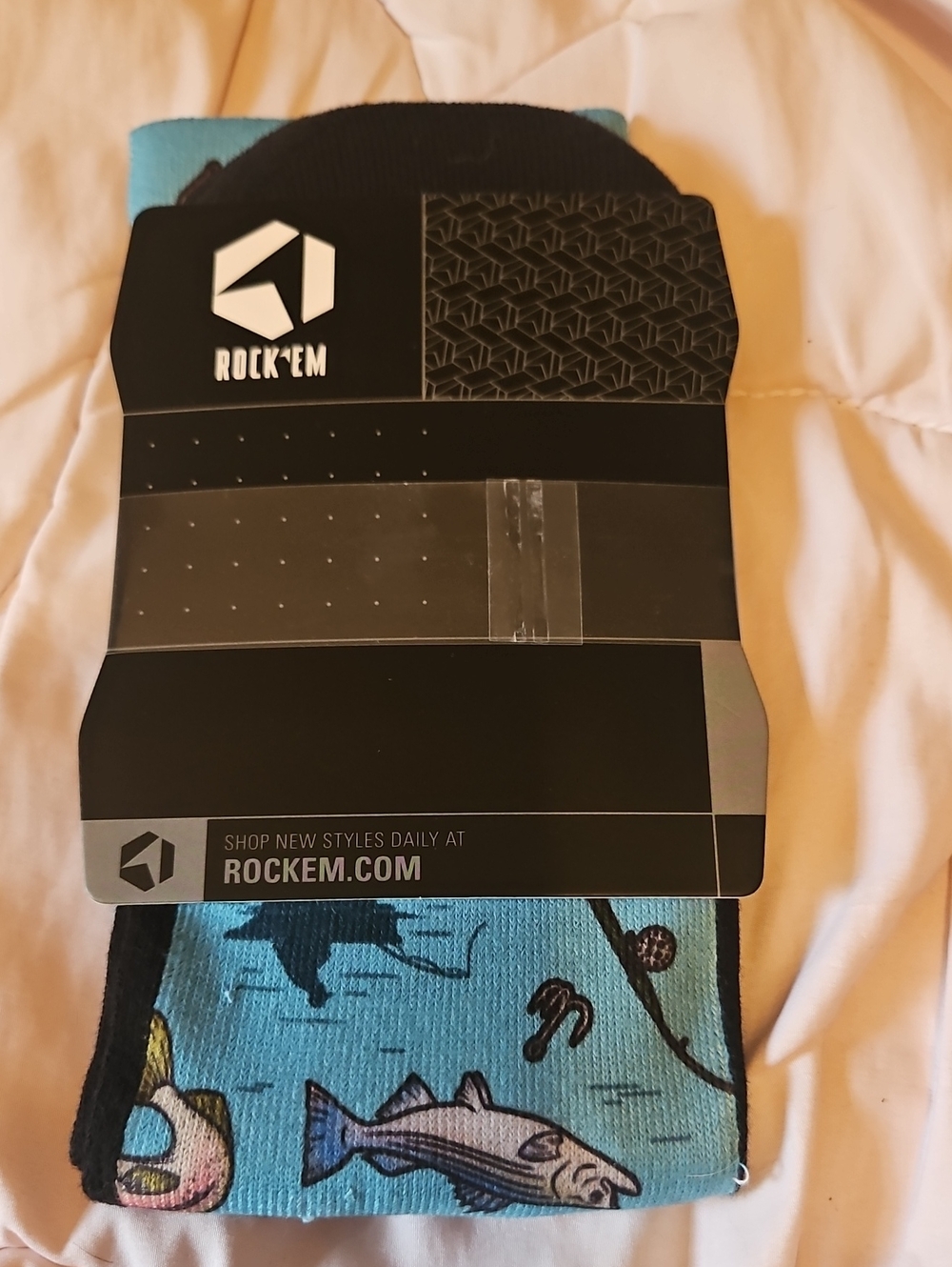 Rock 'Em Men's Light Blue Novelty Fish Socks